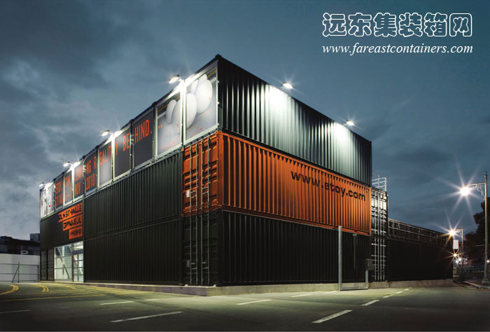 夜色中的集装箱建筑： Gwanju 集装箱艺术馆